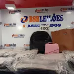 LOTE 192 - 13 - BOLSAS NECESSAIRE LIPO MANUAL CORPS LIGNEA E 04 BOLSAS DIVERSAS.(NO ESTADO, NÃO SABEMOS SE FUNCIONA. LEILÃO NÃO TEM GARANTIA E NEM DEVOLUÇÃO, SUJEITO A POSSÍVEIS AVARIAS VISÍVEIS/OCULTAS E/OU AUSÊNCIA DE COMPONENTES)