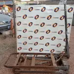 LOTE 625 - 01 CARRINHO PARA TRANSPORTE DE CARGAS COM AVARIAS. (NO ESTADO) ATENÇÃO! FAZER A VISITAÇÃO ANTES DE ARREMATAR, NÃO SABEMOS SE FUNCIONA. LEILÃO NÃO TEM GARANTIA E NEM DEVOLUÇÃO, SUJEITO A POSSÍVEIS AVARIAS VISÍVEIS/OCULTAS E/OU AUSÊNCIA DE COMPONENTES.