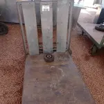 LOTE 632 - 01 CARRINHO PARA TRANSPORTE DE CARGAS COM AVARIAS. (NO ESTADO) ATENÇÃO! FAZER A VISITAÇÃO ANTES DE ARREMATAR, NÃO SABEMOS SE FUNCIONA. LEILÃO NÃO TEM GARANTIA E NEM DEVOLUÇÃO, SUJEITO A POSSÍVEIS AVARIAS VISÍVEIS/OCULTAS E/OU AUSÊNCIA DE COMPONENTES.