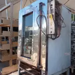 LOTE 643 - 01 FORNO A GÁS INDUSTRIAL COM AVARIAS. (NO ESTADO) ATENÇÃO! FAZER A VISITAÇÃO ANTES DE ARREMATAR, NÃO SABEMOS SE FUNCIONA. LEILÃO NÃO TEM GARANTIA E NEM DEVOLUÇÃO, SUJEITO A POSSÍVEIS AVARIAS VISÍVEIS/OCULTAS E/OU AUSÊNCIA DE COMPONENTES.