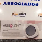 LOTE 110 - 01 - SISTEMA DE SOM E ILUMINAÇÃO SEM FIO (NO ESTADO, NÃO SABEMOS SE FUNCIONA. LEILÃO NÃO TEM GARANTIA E NEM DEVOLUÇÃO, SUJEITO A POSSÍVEIS AVARIAS VISÍVEIS/OCULTAS E/OU AUSÊNCIA DE COMPONENTES)