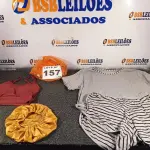 LOTE 157 - 12 – PEÇAS DE ROUPAS FEMININAS DIVERSAS (NO ESTADO, NÃO SABEMOS SE FUNCIONA. LEILÃO NÃO TEM GARANTIA E NEM DEVOLUÇÃO, SUJEITO A POSSÍVEIS AVARIAS VISÍVEIS/OCULTAS E/OU AUSÊNCIA DE COMPONENTES)
