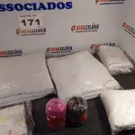LOTE 171 - 10 – ITENS DE ENXOVAL DIVERSOS (NO ESTADO, NÃO SABEMOS SE FUNCIONA. LEILÃO NÃO TEM GARANTIA E NEM DEVOLUÇÃO, SUJEITO A POSSÍVEIS AVARIAS VISÍVEIS/OCULTAS E/OU AUSÊNCIA DE COMPONENTES)