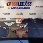 LOTE 196 - 15 – PEÇAS DE ROUPAS FEMININAS DIVERSAS (NO ESTADO, NÃO SABEMOS SE FUNCIONA. LEILÃO NÃO TEM GARANTIA E NEM DEVOLUÇÃO, SUJEITO A POSSÍVEIS AVARIAS VISÍVEIS/OCULTAS E/OU AUSÊNCIA DE COMPONENTES)
