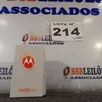 LOTE 214 - 01 - CELULAR MOTOROLA MOTO E6S 64GB 4G TELA 6.1 4GB RAM (NO ESTADO, NÃO SABEMOS SE FUNCIONA. LEILÃO NÃO TEM GARANTIA E NEM DEVOLUÇÃO, SUJEITO A POSSÍVEIS AVARIAS VISÍVEIS/OCULTAS E/OU AUSÊNCIA DE COMPONENTES)