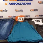 LOTE 221 - 15 – PEÇAS DE ROUPAS FEMININAS DIVERSAS (NO ESTADO, NÃO SABEMOS SE FUNCIONA. LEILÃO NÃO TEM GARANTIA E NEM DEVOLUÇÃO, SUJEITO A POSSÍVEIS AVARIAS VISÍVEIS/OCULTAS E/OU AUSÊNCIA DE COMPONENTES)