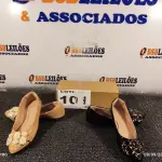 LOTE 101 - 02 – PARES DE CALÇADOS FEMININO Nº 35 (NO ESTADO, NÃO SABEMOS SE FUNCIONA. LEILÃO NÃO TEM GARANTIA E NEM DEVOLUÇÃO, SUJEITO A POSSÍVEIS AVARIAS VISÍVEIS/OCULTAS E/OU AUSÊNCIA DE COMPONENTES)