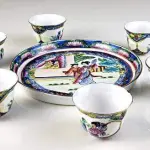LOTE 007 - LINDO CONJUNTO IMPORTADO JAPONÊS (NO ESTADO)