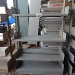 LOTE 597 - 01 ESTANTE EM AÇO COM 08 PRATELEIRAS. (NO ESTADO) ATENÇÃO! FAZER A VISITAÇÃO ANTES DE ARREMATAR, NÃO SABEMOS SE FUNCIONA. LEILÃO NÃO TEM GARANTIA E NEM DEVOLUÇÃO, SUJEITO A POSSÍVEIS AVARIAS VISÍVEIS/OCULTAS E/OU AUSÊNCIA DE COMPONENTES.