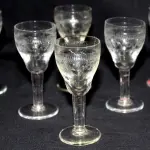 LOTE 012 - CONJUNTO COM 6 TAÇAS PARA LICOR , EM DEMI CRISTAL SAINT LOUIS, (NO ESTADO)