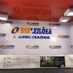 LOTE 150 - 01 – TENDA GAZEBO 2,40 X2,40 (NO ESTADO, NÃO SABEMOS SE FUNCIONA. LEILÃO NÃO TEM GARANTIA E NEM DEVOLUÇÃO, SUJEITO A POSSÍVEIS AVARIAS VISÍVEIS/OCULTAS E/OU AUSÊNCIA DE COMPONENTES)