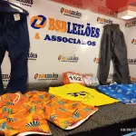 LOTE 102 - 12 – PEÇAS DE ROUPAS INFANTIL DIVERSAS (NO ESTADO, NÃO SABEMOS SE FUNCIONA. LEILÃO NÃO TEM GARANTIA E NEM DEVOLUÇÃO, SUJEITO A POSSÍVEIS AVARIAS VISÍVEIS/OCULTAS E/OU AUSÊNCIA DE COMPONENTES)