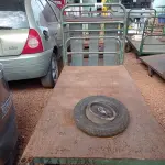 LOTE 626 - 01 CARRINHO PARA TRANSPORTE DE CARGAS COM AVARIAS. (NO ESTADO) ATENÇÃO! FAZER A VISITAÇÃO ANTES DE ARREMATAR, NÃO SABEMOS SE FUNCIONA. LEILÃO NÃO TEM GARANTIA E NEM DEVOLUÇÃO, SUJEITO A POSSÍVEIS AVARIAS VISÍVEIS/OCULTAS E/OU AUSÊNCIA DE COMPONENTES.