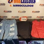 LOTE 129 - 10 – PEÇAS DE ROUPAS FEMININAS DIVERSAS (NO ESTADO, NÃO SABEMOS SE FUNCIONA. LEILÃO NÃO TEM GARANTIA E NEM DEVOLUÇÃO, SUJEITO A POSSÍVEIS AVARIAS VISÍVEIS/OCULTAS E/OU AUSÊNCIA DE COMPONENTES)