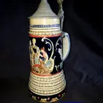 LOTE 073 - DUAS ANTIGAS E RARAS TANKARDS, CIRCA DE 1940 (NO ESTADO)