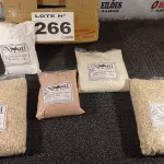LOTE 266 - 05 – PRODUTOS NATURAIS VENCIMENTO 01/2024(NO ESTADO, NÃO SABEMOS SE FUNCIONA. LEILÃO NÃO TEM GARANTIA E NEM DEVOLUÇÃO, SUJEITO A POSSÍVEIS AVARIAS VISÍVEIS/OCULTAS E/OU AUSÊNCIA DE COMPONENTES)