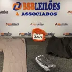 LOTE 333 - 10 – PEÇAS DE ROUPAS MASCULINAS DIVERSAS (NO ESTADO, NÃO SABEMOS SE FUNCIONA. LEILÃO NÃO TEM GARANTIA E NEM DEVOLUÇÃO, SUJEITO A POSSÍVEIS AVARIAS VISÍVEIS/OCULTAS E/OU AUSÊNCIA DE COMPONENTES)