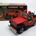 LOTE 089 - RARÍSSIMO JEEP FIRE COMMAND CAR  DA T.N. IMPORTADO DO JAPÃO COM A CAIXA ORIGINAL  ; MUITO BOM ESTADO DE CONSERVAÇÃO PEÇA RARA DE SE ACHAR NESSE ESTADO (NO ESTADO)
