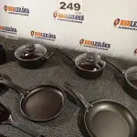 LOTE 249 - 01 - CONJUNTO DE PANELAS 07 PEÇAS ANTIADERENTE (NO ESTADO, NÃO SABEMOS SE FUNCIONA. LEILÃO NÃO TEM GARANTIA E NEM DEVOLUÇÃO, SUJEITO A POSSÍVEIS AVARIAS VISÍVEIS/OCULTAS E/OU AUSÊNCIA DE COMPONENTES)