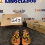 LOTE 243 - 03 – PARES DE CALÇADOS MASCULINOS Nº 39 (NO ESTADO, NÃO SABEMOS SE FUNCIONA. LEILÃO NÃO TEM GARANTIA E NEM DEVOLUÇÃO, SUJEITO A POSSÍVEIS AVARIAS VISÍVEIS/OCULTAS E/OU AUSÊNCIA DE COMPONENTES)