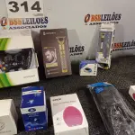 LOTE 314 - 10 - ITENS DE TECNOLOGIA DIVERSOS (NO ESTADO, NÃO SABEMOS SE FUNCIONA. LEILÃO NÃO TEM GARANTIA E NEM DEVOLUÇÃO, SUJEITO A POSSÍVEIS AVARIAS VISÍVEIS/OCULTAS E/OU AUSÊNCIA DE COMPONENTES)