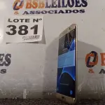 LOTE 381 - 01 – CELULAR SAMSUNG GALAXY S7 EDGE (NO ESTADO, NÃO SABEMOS SE FUNCIONA. LEILÃO NÃO TEM GARANTIA E NEM DEVOLUÇÃO, SUJEITO A POSSÍVEIS AVARIAS VISÍVEIS/OCULTAS E/OU AUSÊNCIA DE COMPONENTES)