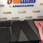 LOTE 233 - 07 – PEÇAS DE ROUPAS FEMININAS (NO ESTADO, NÃO SABEMOS SE FUNCIONA. LEILÃO NÃO TEM GARANTIA E NEM DEVOLUÇÃO, SUJEITO A POSSÍVEIS AVARIAS VISÍVEIS/OCULTAS E/OU AUSÊNCIA DE COMPONENTES)
