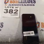 LOTE 382 - 01 – CELULAR SAMSUNG J4 (NO ESTADO, NÃO SABEMOS SE FUNCIONA. LEILÃO NÃO TEM GARANTIA E NEM DEVOLUÇÃO, SUJEITO A POSSÍVEIS AVARIAS VISÍVEIS/OCULTAS E/OU AUSÊNCIA DE COMPONENTES)