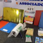 LOTE 321 - 30 - ITENS DE PAPELARIA DIVERSOS (NO ESTADO, NÃO SABEMOS SE FUNCIONA. LEILÃO NÃO TEM GARANTIA E NEM DEVOLUÇÃO, SUJEITO A POSSÍVEIS AVARIAS VISÍVEIS/OCULTAS E/OU AUSÊNCIA DE COMPONENTES)