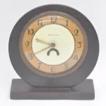 LOTE 068 - RELÓGIO DE MESA ,WESTCLOX , EM JACARANDÁ , 20/18 CM , NÃO FUNCIONA (NO ESTADO)