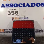 LOTE 356 - 01 - CHUVEIRO DE TETO POLIDO CROMADO DOCOL (NO ESTADO, NÃO SABEMOS SE FUNCIONA. LEILÃO NÃO TEM GARANTIA E NEM DEVOLUÇÃO, SUJEITO A POSSÍVEIS AVARIAS VISÍVEIS/OCULTAS E/OU AUSÊNCIA DE COMPONENTES)