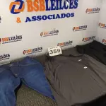 LOTE 359 - 06 – PEÇAS DE ROUPAS MASCULINAS (NO ESTADO, NÃO SABEMOS SE FUNCIONA. LEILÃO NÃO TEM GARANTIA E NEM DEVOLUÇÃO, SUJEITO A POSSÍVEIS AVARIAS VISÍVEIS/OCULTAS E/OU AUSÊNCIA DE COMPONENTES)