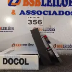 LOTE 356 - 01 - CHUVEIRO DE TETO POLIDO CROMADO DOCOL (NO ESTADO, NÃO SABEMOS SE FUNCIONA. LEILÃO NÃO TEM GARANTIA E NEM DEVOLUÇÃO, SUJEITO A POSSÍVEIS AVARIAS VISÍVEIS/OCULTAS E/OU AUSÊNCIA DE COMPONENTES)