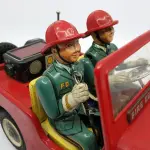 LOTE 089 - RARÍSSIMO JEEP FIRE COMMAND CAR  DA T.N. IMPORTADO DO JAPÃO COM A CAIXA ORIGINAL  ; MUITO BOM ESTADO DE CONSERVAÇÃO PEÇA RARA DE SE ACHAR NESSE ESTADO (NO ESTADO)