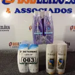 LOTE 083 - 06 FRASCOS DE CONDICIONADOR AUSSIE 180ML, 06 FRASCOS DE SHAMPOO HEAD&SHOUDERS ANTICOCEIRA 200ML E 06 FRASCOS DE CONDICIONADOR PANTENE PRO-V BRILHO EXTREMO 175ML. (NO ESTADO) ATENÇÃO! FAZER A VISITAÇÃO ANTES DE ARREMATAR, NÃO SABEMOS SE FUNCIONA. LEILÃO NÃO TEM GARANTIA E NEM DEVOLUÇÃO, SUJEITO A POSSÍVEIS AVARIAS VISÍVEIS/OCULTAS E/OU AUSÊNCIA DE COMPONENTES.