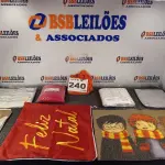 LOTE 240 - 10 - ITENS DE ENXOVAIS DIVERSOS (NO ESTADO, NÃO SABEMOS SE FUNCIONA. LEILÃO NÃO TEM GARANTIA E NEM DEVOLUÇÃO, SUJEITO A POSSÍVEIS AVARIAS VISÍVEIS/OCULTAS E/OU AUSÊNCIA DE COMPONENTES)