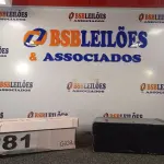 LOTE 281 - 02 – PARES DE CALÇADOS FEMININO Nº 37 (NO ESTADO, NÃO SABEMOS SE FUNCIONA. LEILÃO NÃO TEM GARANTIA E NEM DEVOLUÇÃO, SUJEITO A POSSÍVEIS AVARIAS VISÍVEIS/OCULTAS E/OU AUSÊNCIA DE COMPONENTES)