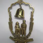 LOTE 190 - ANTIGO PORTA CHAVES EM BRONZE (NO ESTADO)