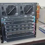 LOTE 356 - WS-C4507R-E CISCO 4500 SWITCH APARELHO RETIRADO DE EMPRESA QUE FALIU ESTAVA EM FUNCIONAMENTO MAS FICOU UM TEMPO PARADO (NO ESTADO)