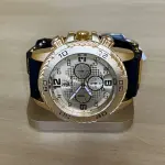 LOTE 037 - 01 RELÓGIO DOURADO COM PRETO(NO ESTADO)