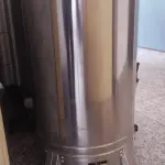 LOTE 424 - CAFETEIRA  EM INOX (NO ESTADO)