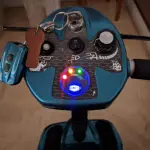 LOTE 267 - SCOOTER FUNCIONANDO PERFEITAMENTE CARGA NA BATERIA TUDO OK ÓTIMO ESTADO ENVIAMOS PARA QUALQUER LUGAR DO BRASIL, MEDIANTE PAGAMENTO DO FRETE POR CONTA DO COMPRADOR (NO ESTADO)
