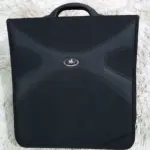 LOTE 308 - CASE PORTA CDS, CAPA DURA, EM TECIDO PARA 520 CDS/DVDS (NO ESTADO)