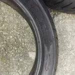 LOTE 367 - DOIS PNEUS DE  MOTO 130/70.17 MC (NO ESTADO)