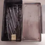 LOTE 421 - LOTE COM DIVERSOS ITENS ODONTOLÓGICOS (NO ESTADO)