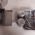 LOTE 421 - LOTE COM DIVERSOS ITENS ODONTOLÓGICOS (NO ESTADO)