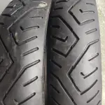 LOTE 367 - DOIS PNEUS DE  MOTO 130/70.17 MC (NO ESTADO)