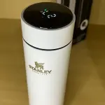 LOTE 026 - 01 COPO TÉRMICO COM MEDIDOR DE TEMPERATURA DIGITAL(NO ESTADO)