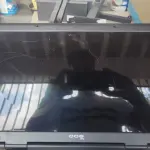 LOTE 358 - NOTEBOOK COM PROBLEMA NA TELA, COMPLETO (NO ESTADO)