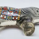 LOTE 313 - COLEÇAO  ABRAHAM PALATNIK TAMANHO 16 CMS COMP. X 8 CMS ALT. X 4 CMS LARG. (NO ESTADO)